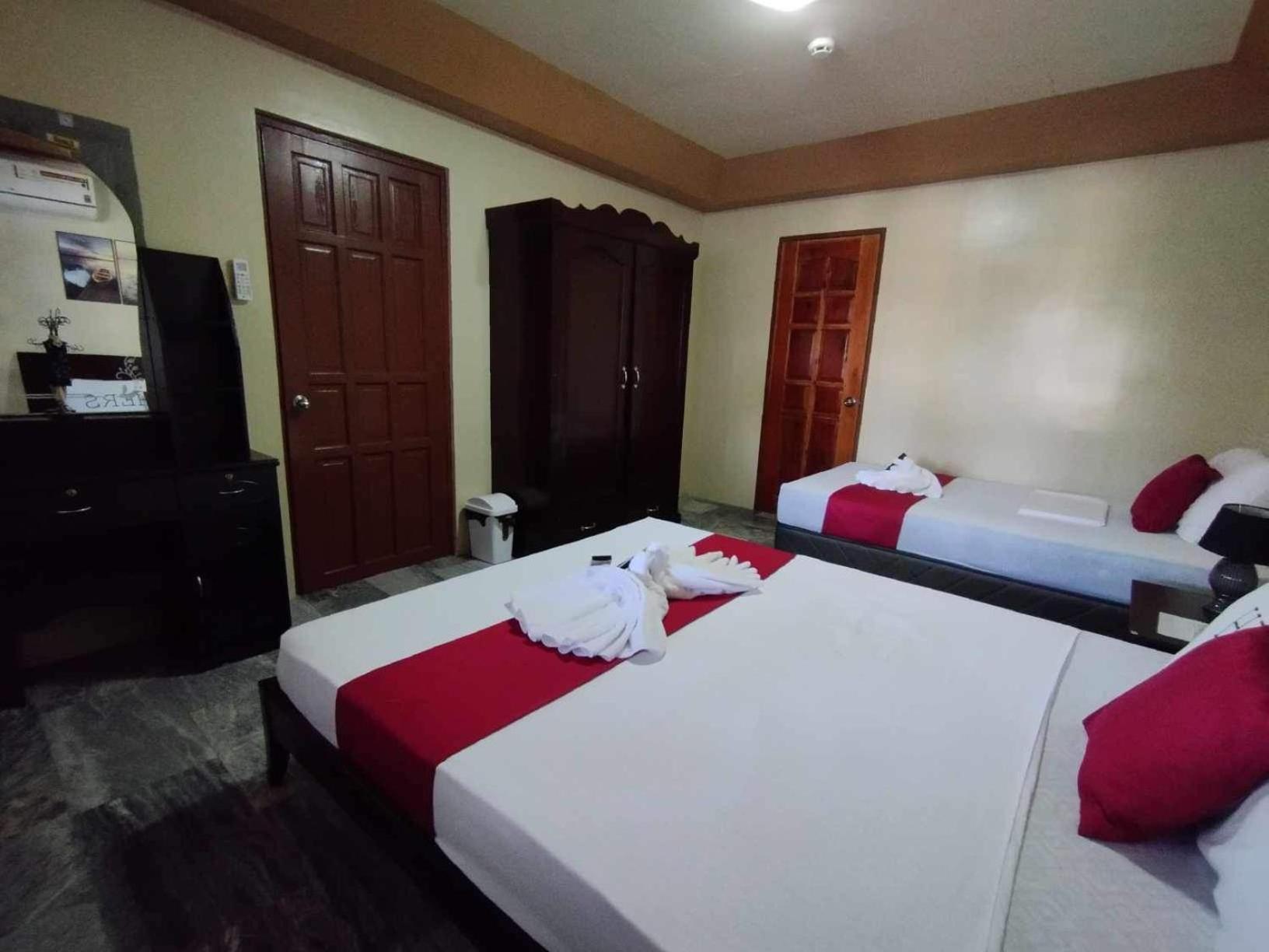 Dreamcatcher Hostel Moalboal Exterior photo
