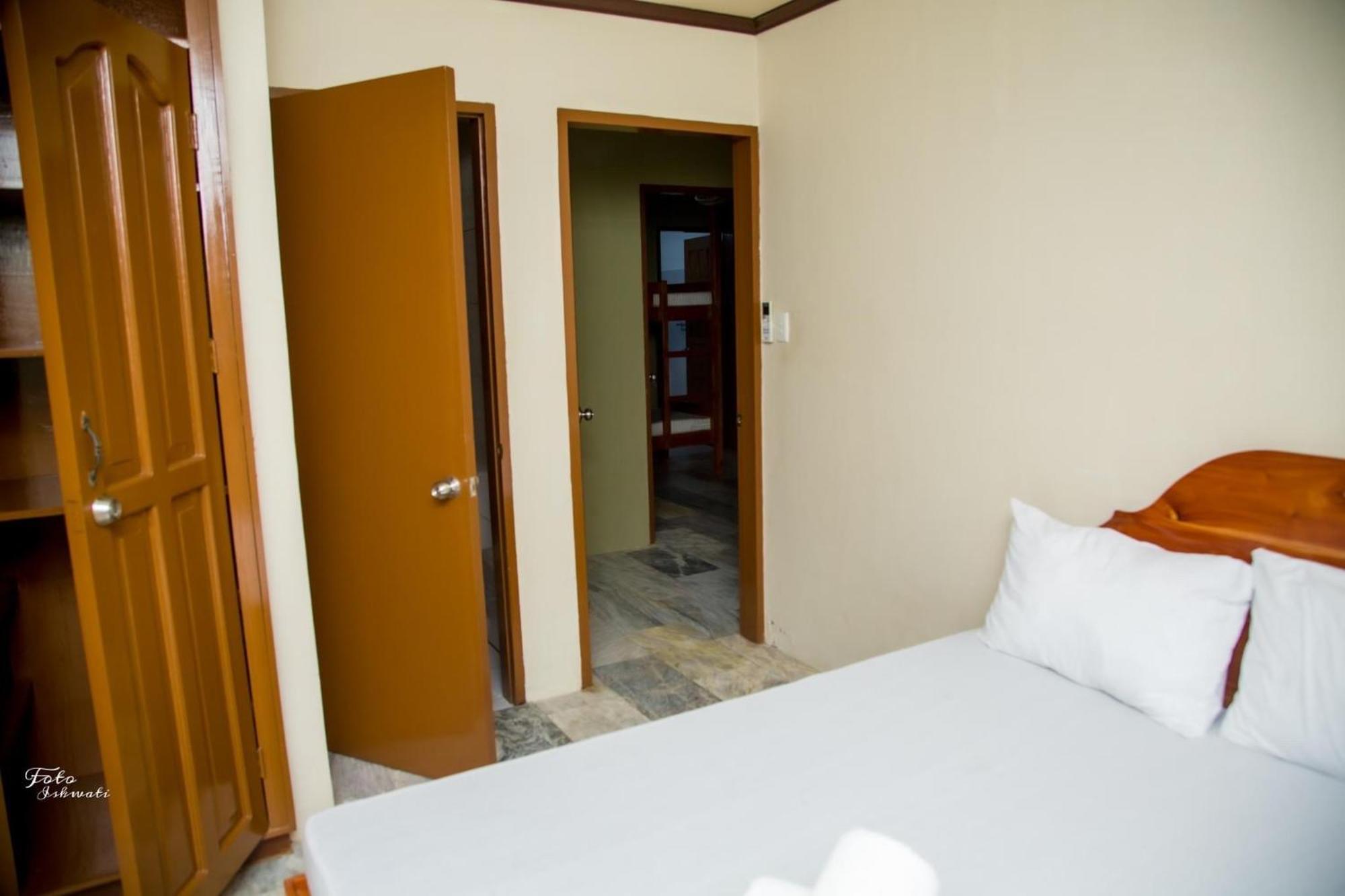 Dreamcatcher Hostel Moalboal Exterior photo