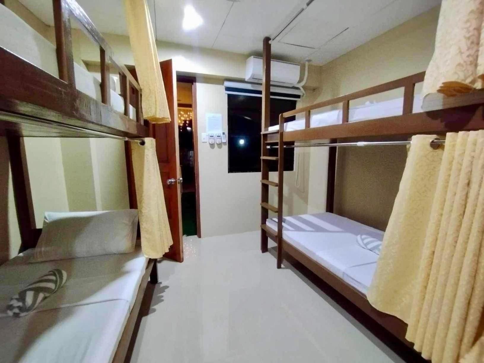 Dreamcatcher Hostel Moalboal Exterior photo
